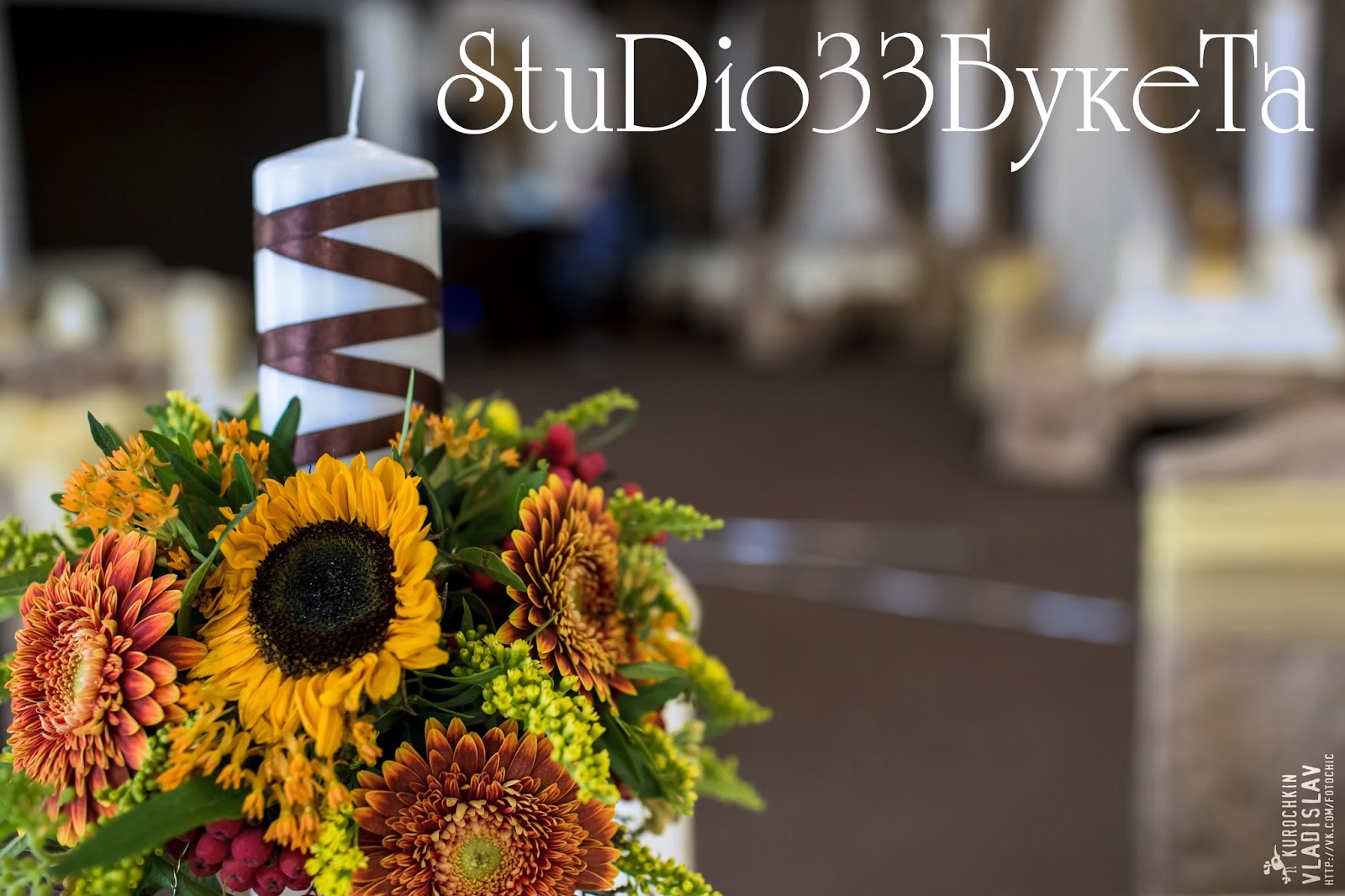 Букет 33 розы красные. 33 букета. Букет 33 розы красные. 33 букета. 33 букета.