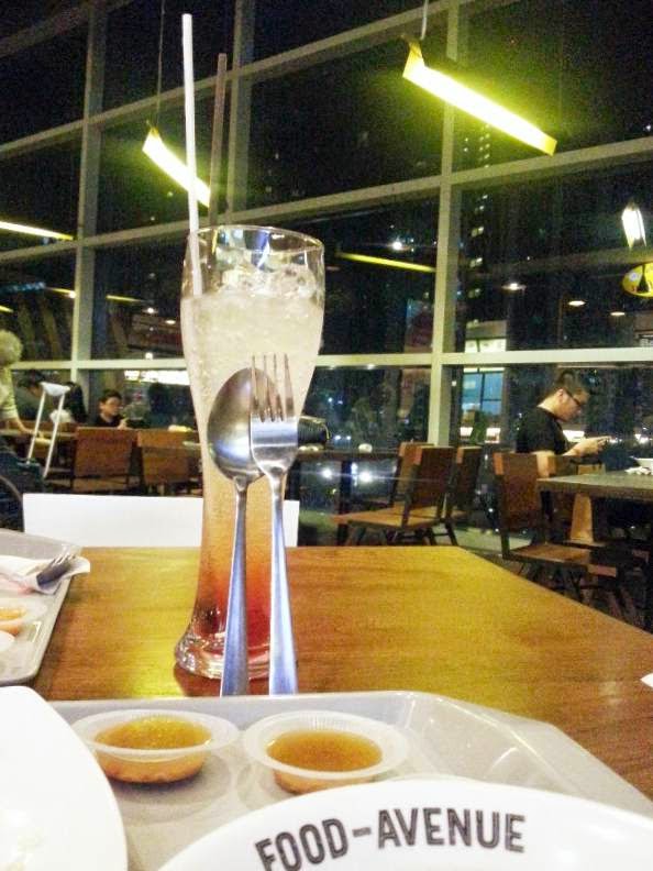 Food Court Lotte Shopping Avenue Food Court Lotte Shopping Avenue