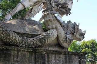 patung di bali dewa indra