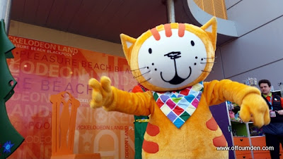 Poppy Cat at Nickelodeon Land