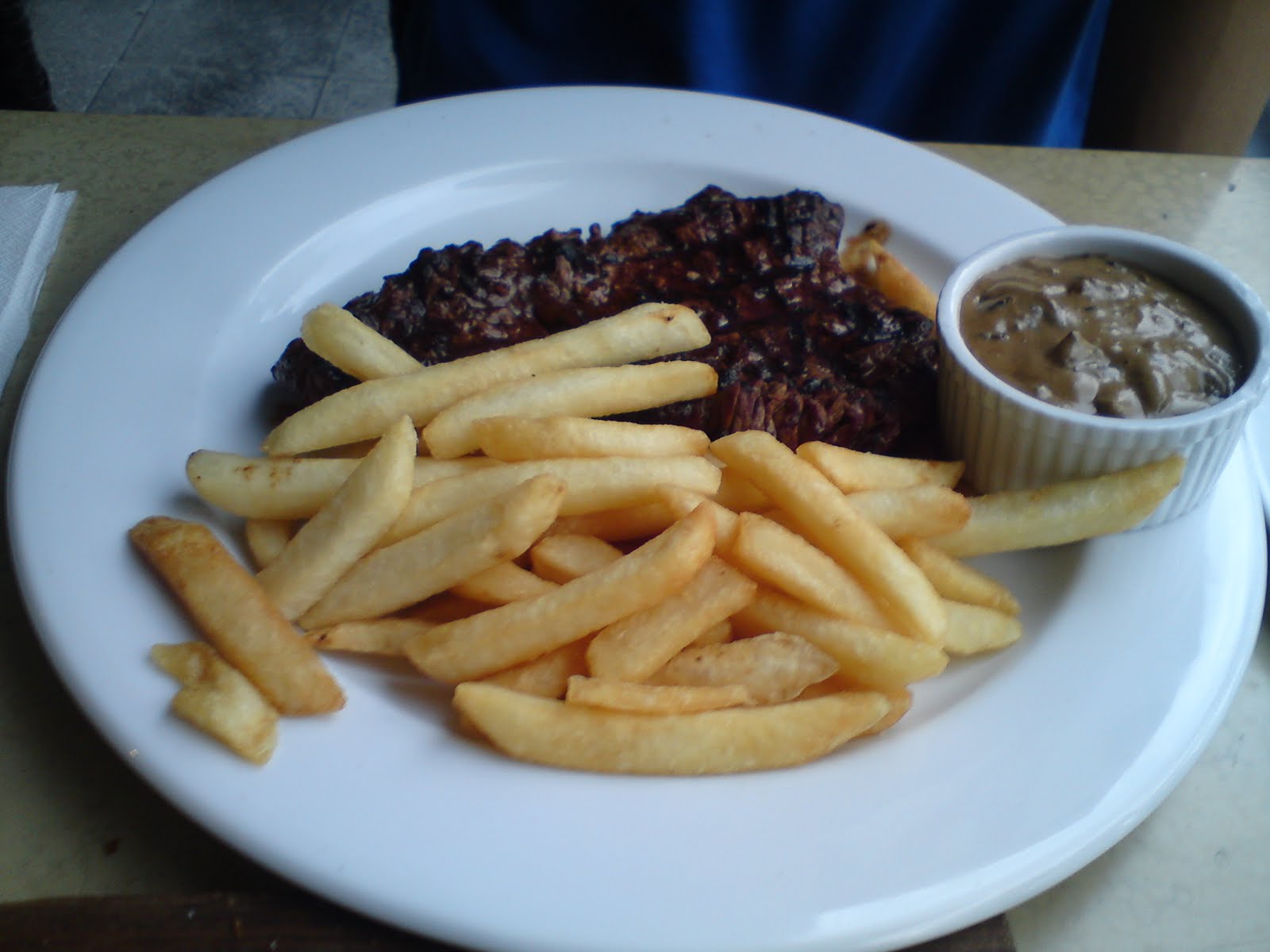 Your Taste HURRICANE'S GRILL & BAR