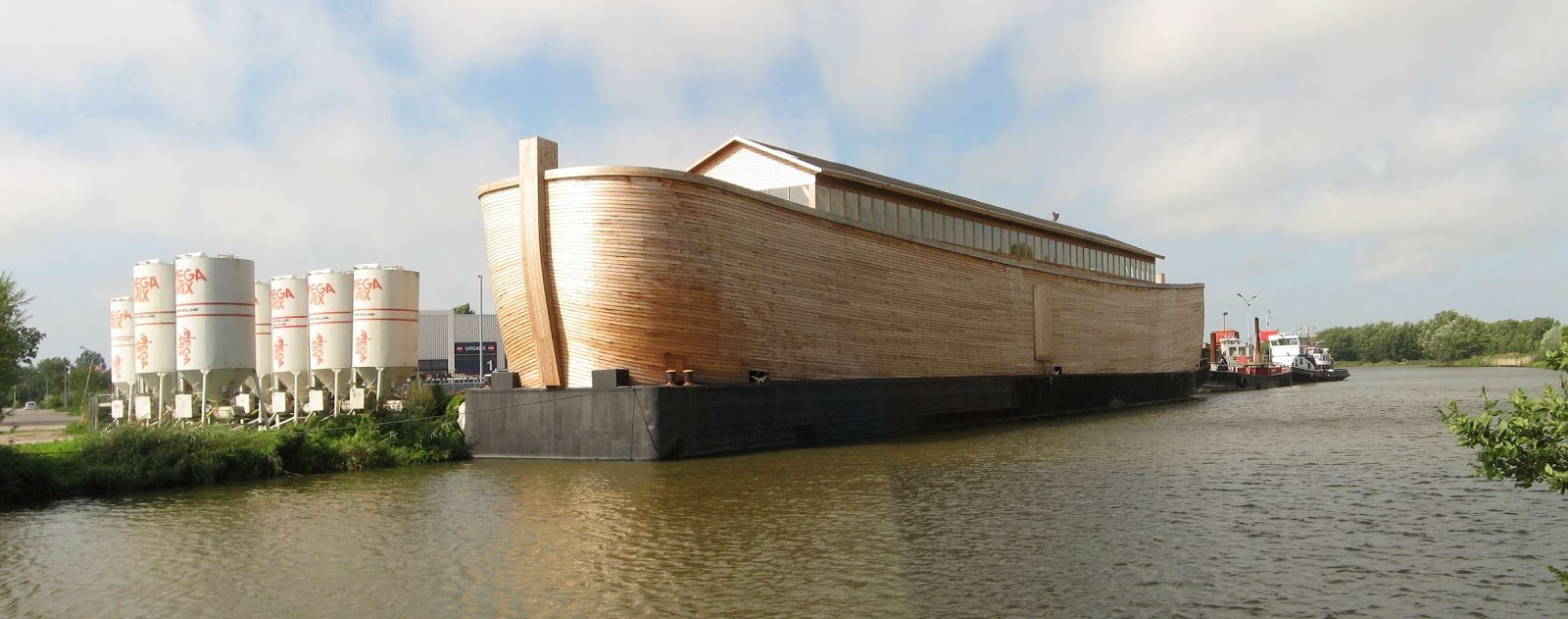 Reprodução real da Arca de Noé