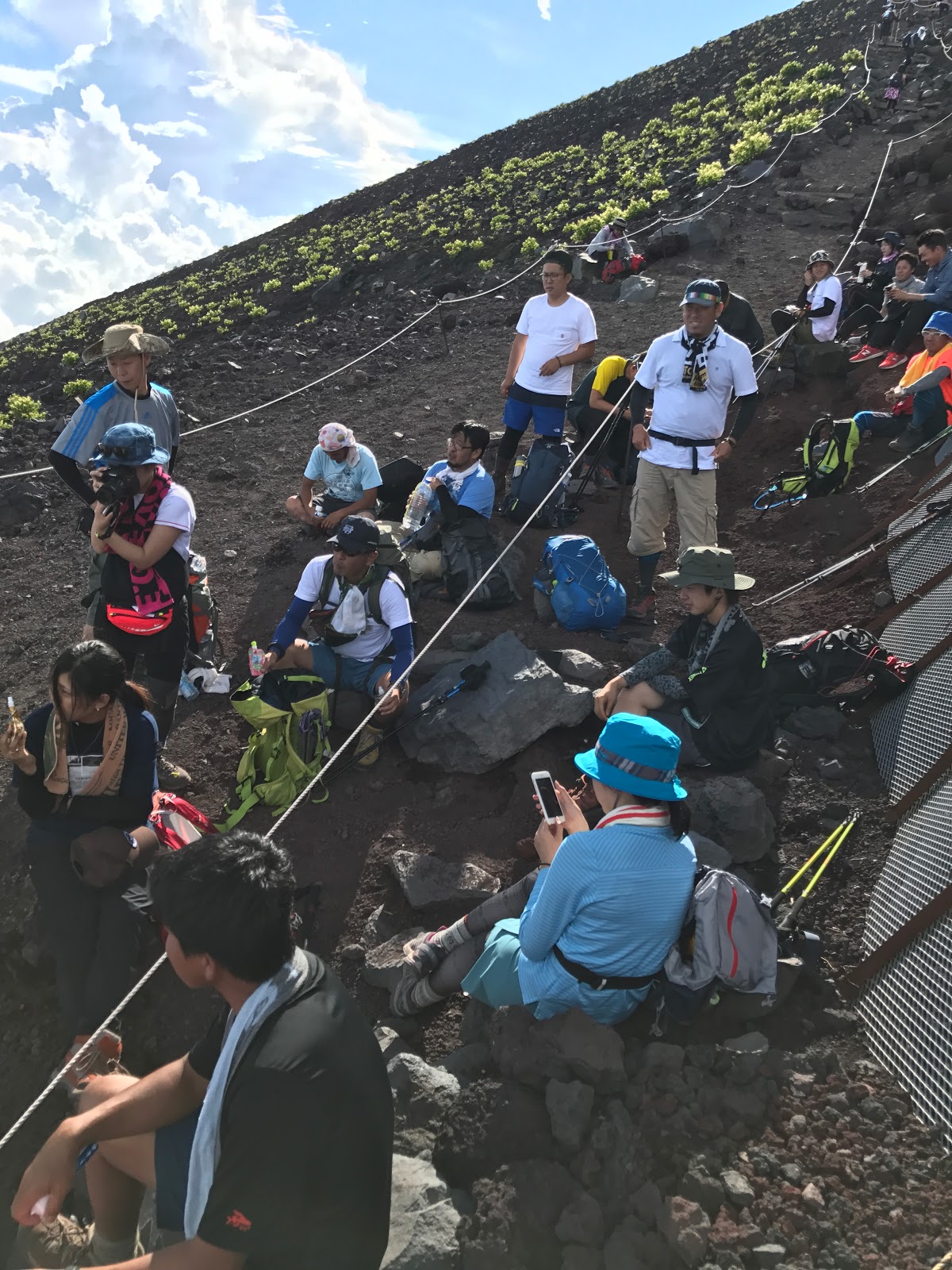 17夏の富士登山ご来光ツアー