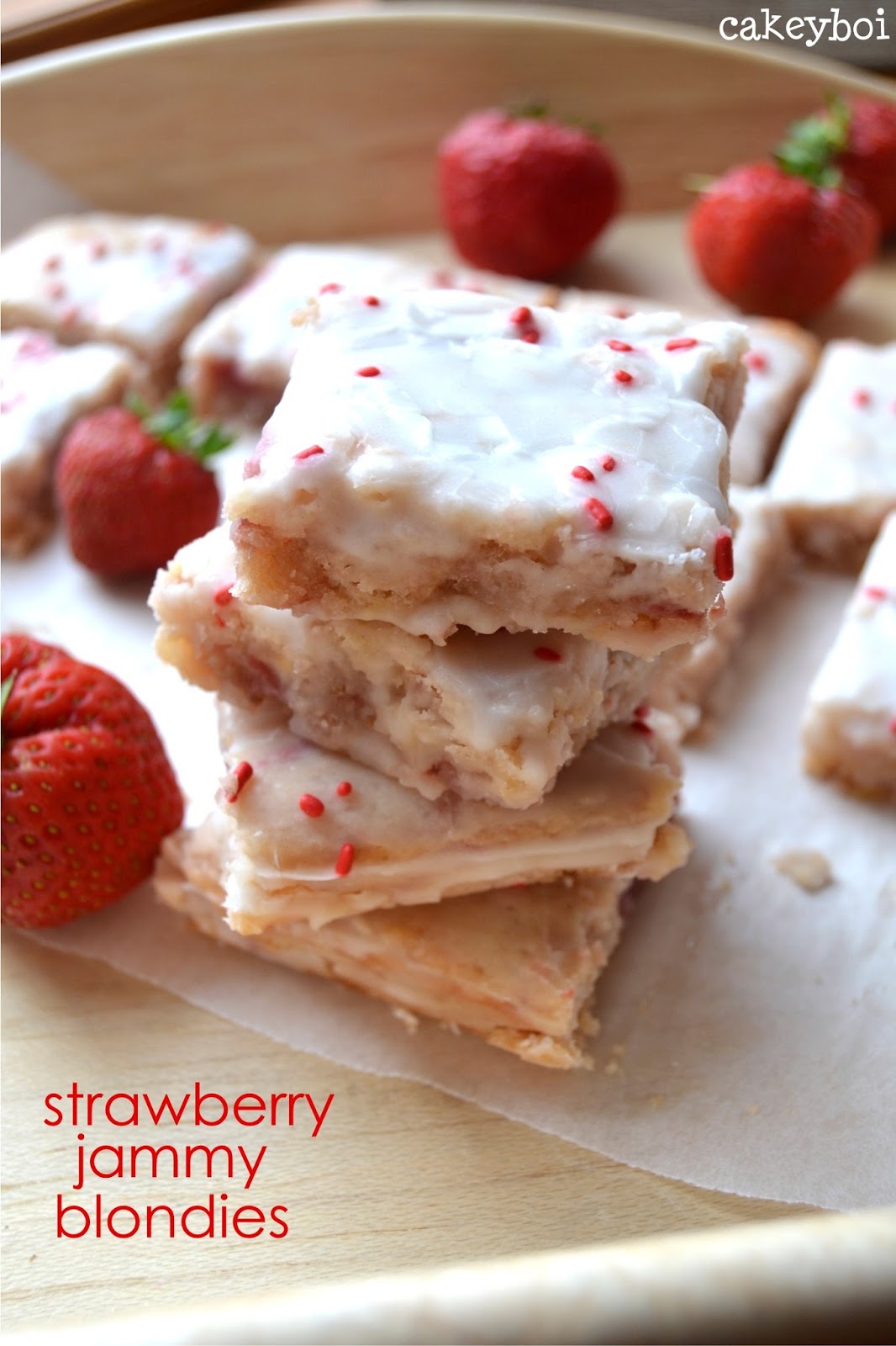Cakeyboi Strawberry Jammy Blondies