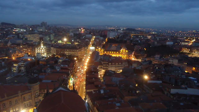 Torre dos Clérigos O que ver no Porto, Portugal - Torre dos Clérigos