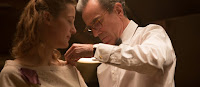 Phantom Thread Daniel Day-Lewis and Vicky Krieps Image 4 (7)