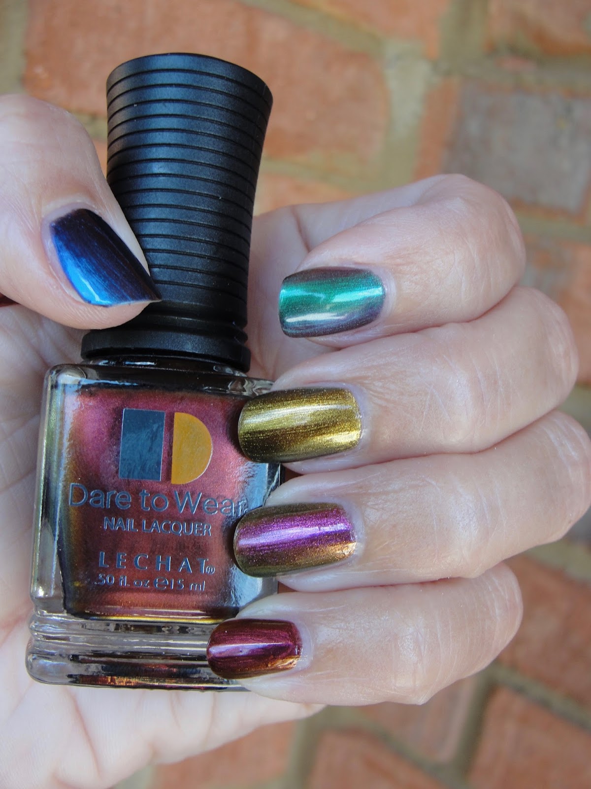 LeChat DUOCHROMATIC NAIL POLISH REVIEW