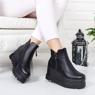 Botine Zaragamba negre cu platforma de toamna Botine Zaragamba negre cu platforma de toamna