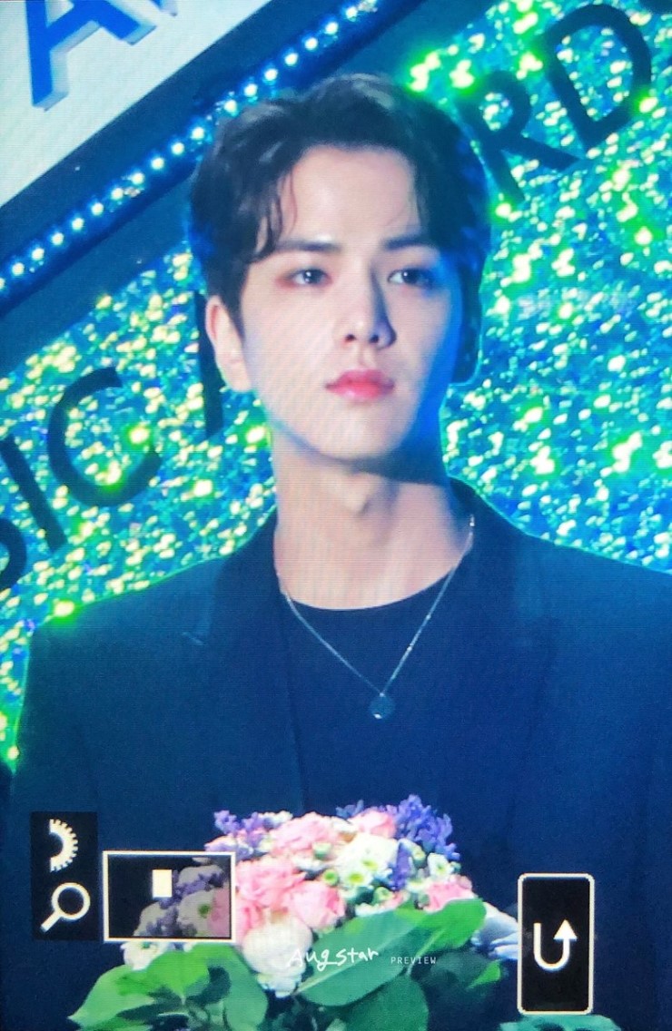 어제자 더보이즈 TMA 무대 + 직찍 | 인스티즈