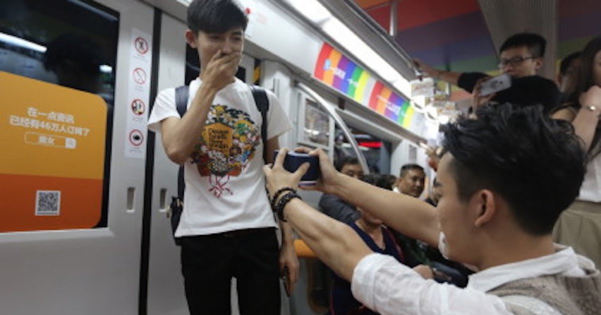Petite subway bukkake gay