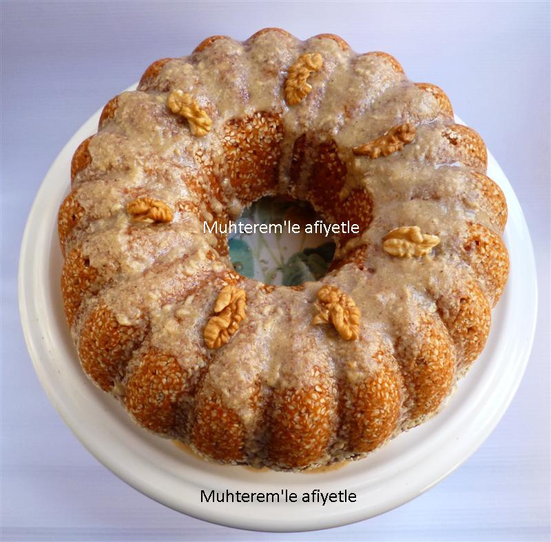 Muhterem�le Afiyetle SUSAM MANTOLU TAHİNLİ KEK