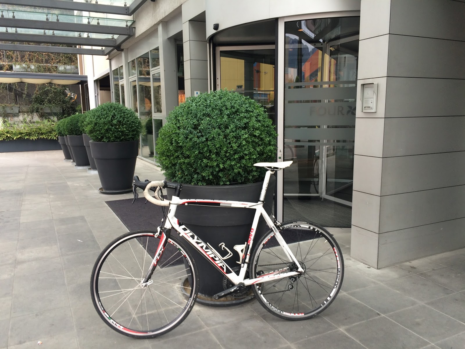 cycling italy road bike rental shop Bolzano Bozen