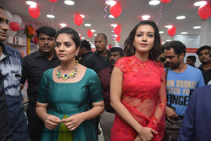 Catherine Tresa B New Mobile Store launch