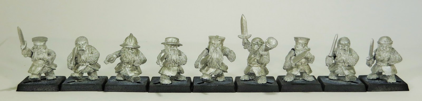 Dwarf Champions And Heroes x3 28mm Unpainted Metal Wargames 
