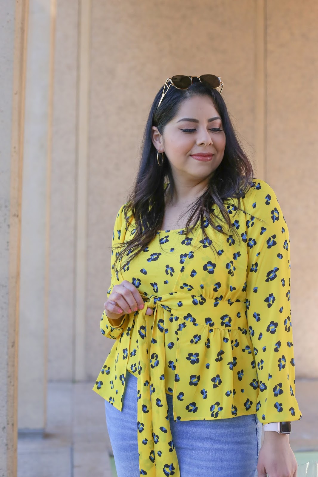 cabi sunny set, how to wear a yellow top