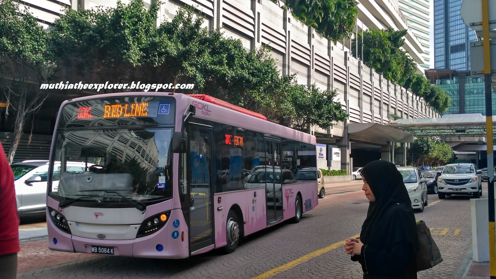 Bus Transit Kuala Lumpur Singapore. Гоу автобус