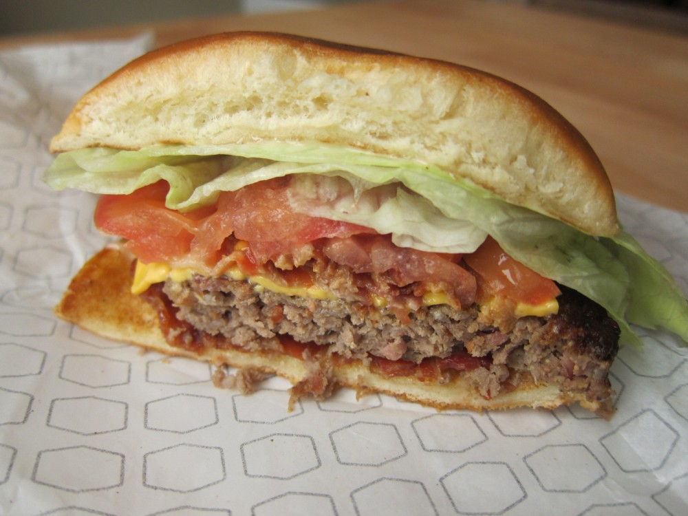 Review: Jack in the Box - Bacon Insider Burger | Brand Eating