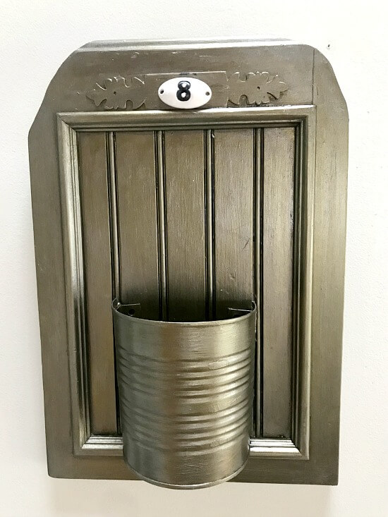 planter using recycled aluminum can