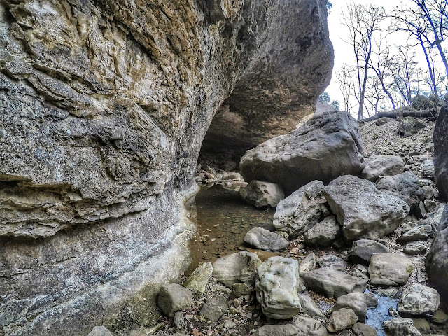 Cobb Cave
