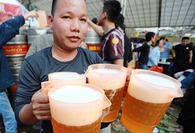 Bia hoi Hanoi Vietnam