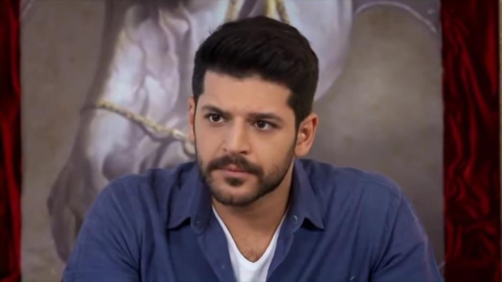 Elif odcinek 515: Arzu i Umit domyślają się, że Selim wie o nich! Elif zdobywa pieniądze dla ojca Hakkiego! [Streszczenie + Zdjęcia]