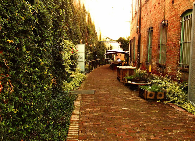 Budget Wedding Venues Los Angeles The Daily Dose Cafe Budget Wedding Venues Los Angeles The Daily Dose Cafe