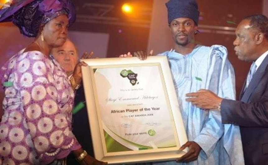 emmanuel adebayor mum