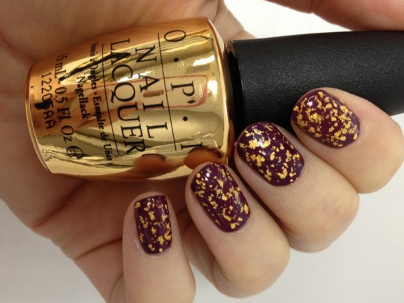 Gold nail polish - wide 6