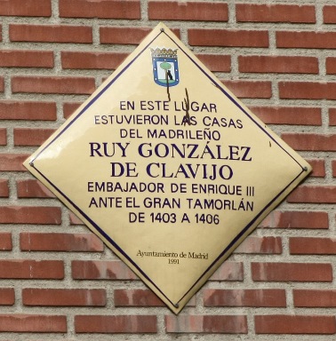 Embajada a Samarcanda por Ruy González de Clavijo PLACA%2BDEDICADA%2BLA%2BCASA%2BEN%2BLA%2BQUE%2BVIVI%25C3%2593%2BGONZ%25C3%2581LEZ%2BDE%2BCLAVIJO%2BEN%2BMADRID