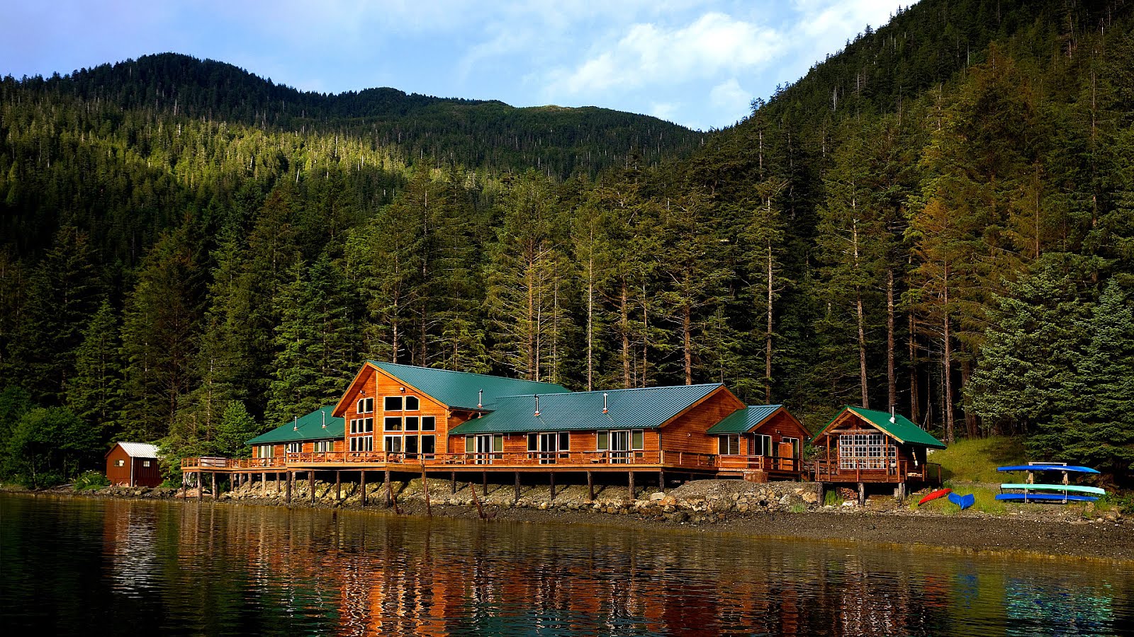 Alaska Fishing Lodge Vacations - Daune Eolande