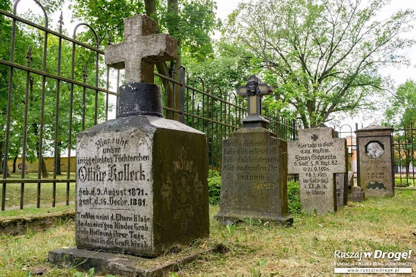 Cmentarz I wojny światowej w Piszu nagrobki