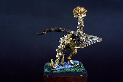 DRG4 Golden Dragon pintado visto por detrás