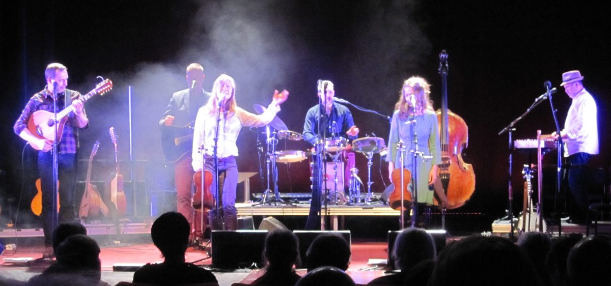 Erik Klang Jul i folkton med Louise Hoffsten