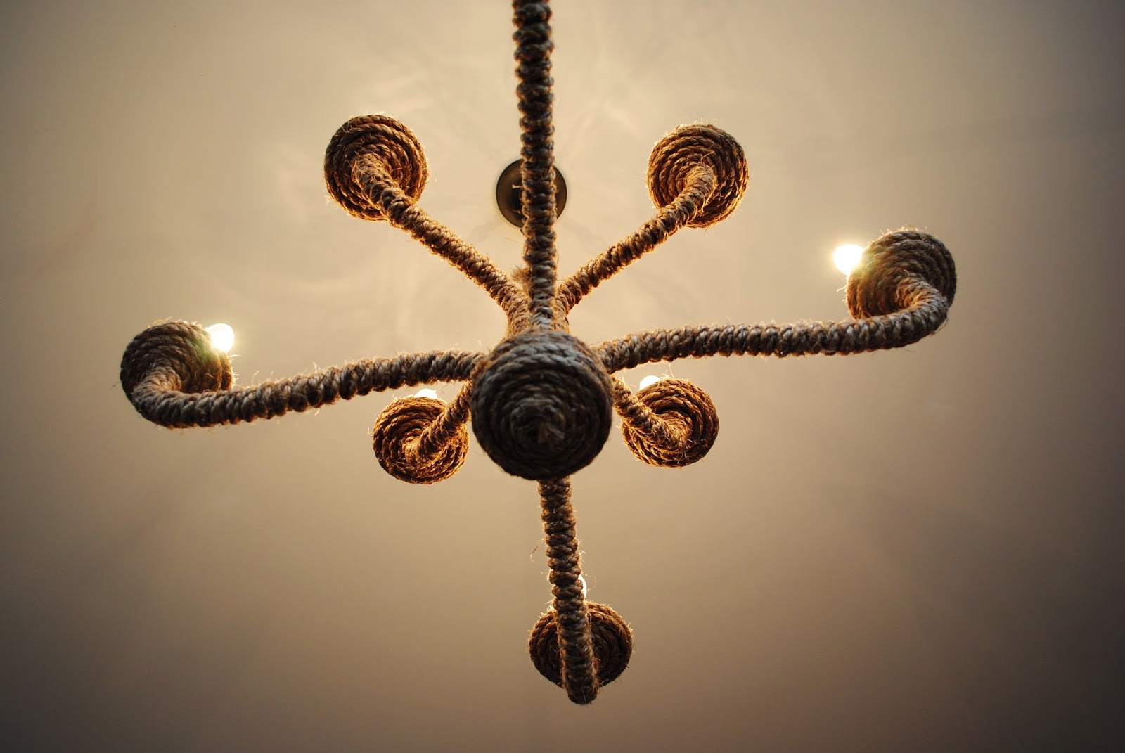 House by Holly: Wrap that CHAIN | Another Light Makeover