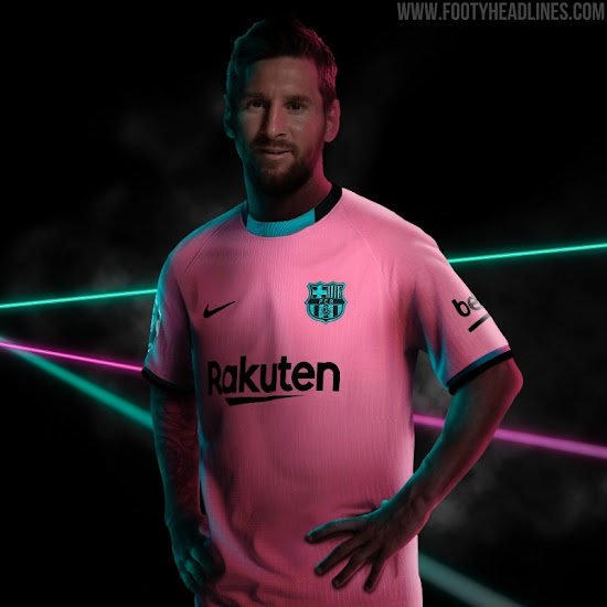 barca pink kit