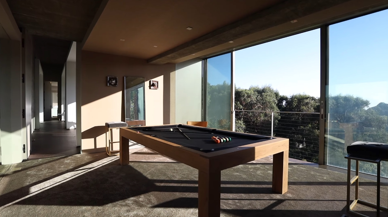 Luxury Mansion Interior Design Tour vs. Iconic Architectural Statement by Mark Rios FAIA | Bel-Air
