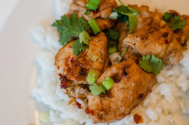 Honey Siracha Chicken - lemonthistle.blogspot.com