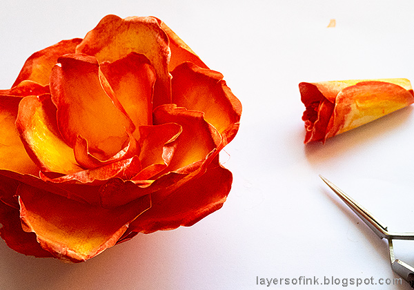 Layers of ink - Paper Rose in Geometric Vase Tutorial by Anna-Karin Evaldsson, DIY paper rose
