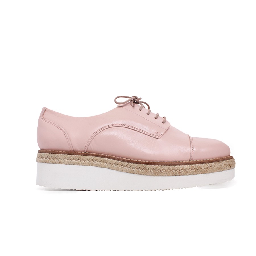 7 marques de chaussures québécoises pour le printemps