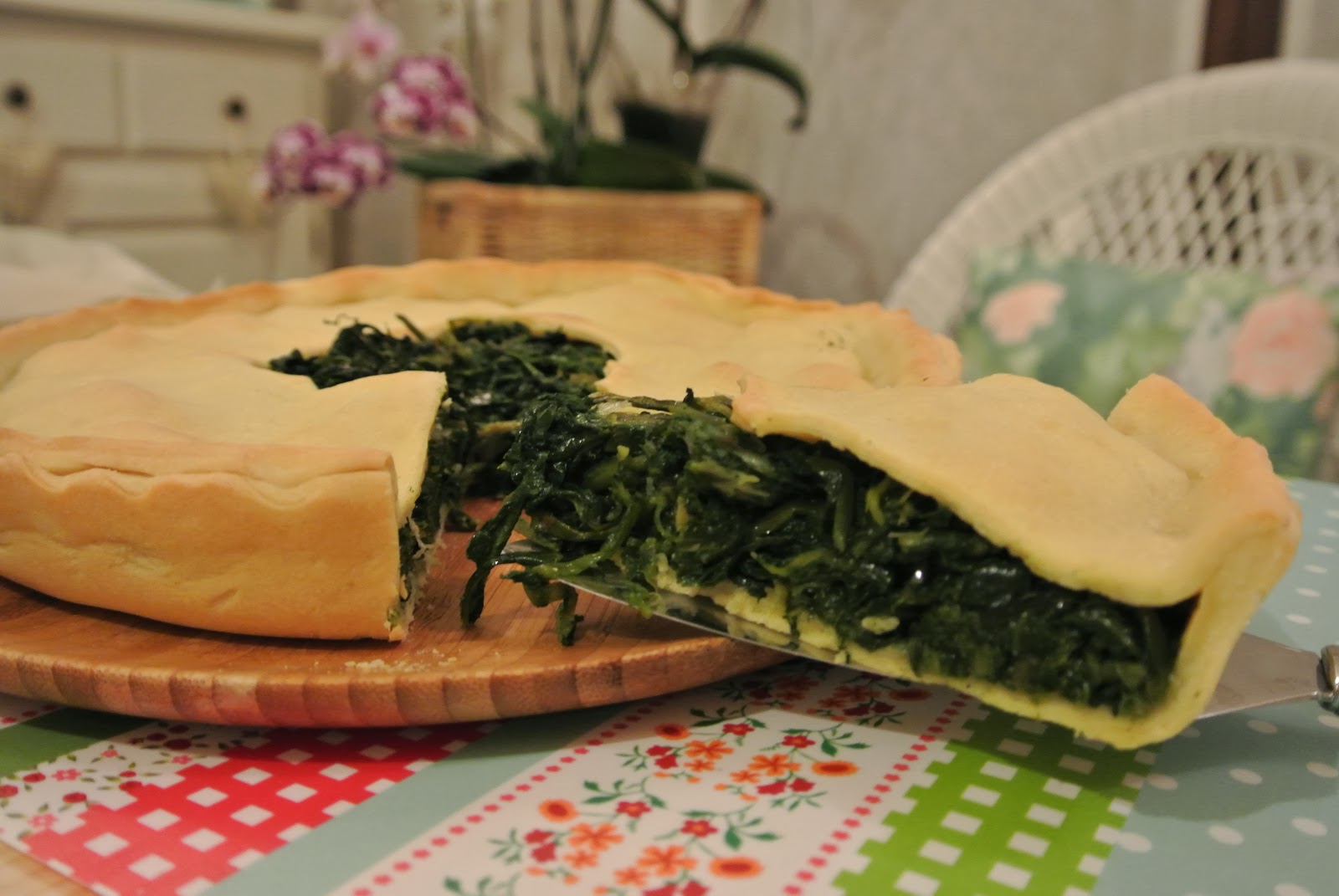 torta rustica con cicoria di selvatica