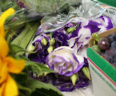 Focus on Life: Week 33 ~ In season: The farmer's market in Burlington, ON, a lovely late summer harvest: lisianthus :: All Pretty Things