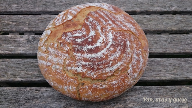 Pan%2Bde%2Bespelta%2Bcon%2Btrufa%2Bnegra