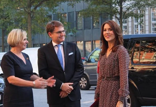Crown Princess Mary wore Gianvito Rossi Court Pumps and Crown Princess Mary carried Hugo Boss Clutch Bag