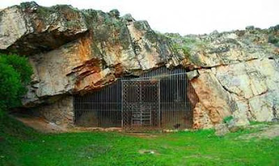 Cueva de Maltravieso en Cáceres - que visitar