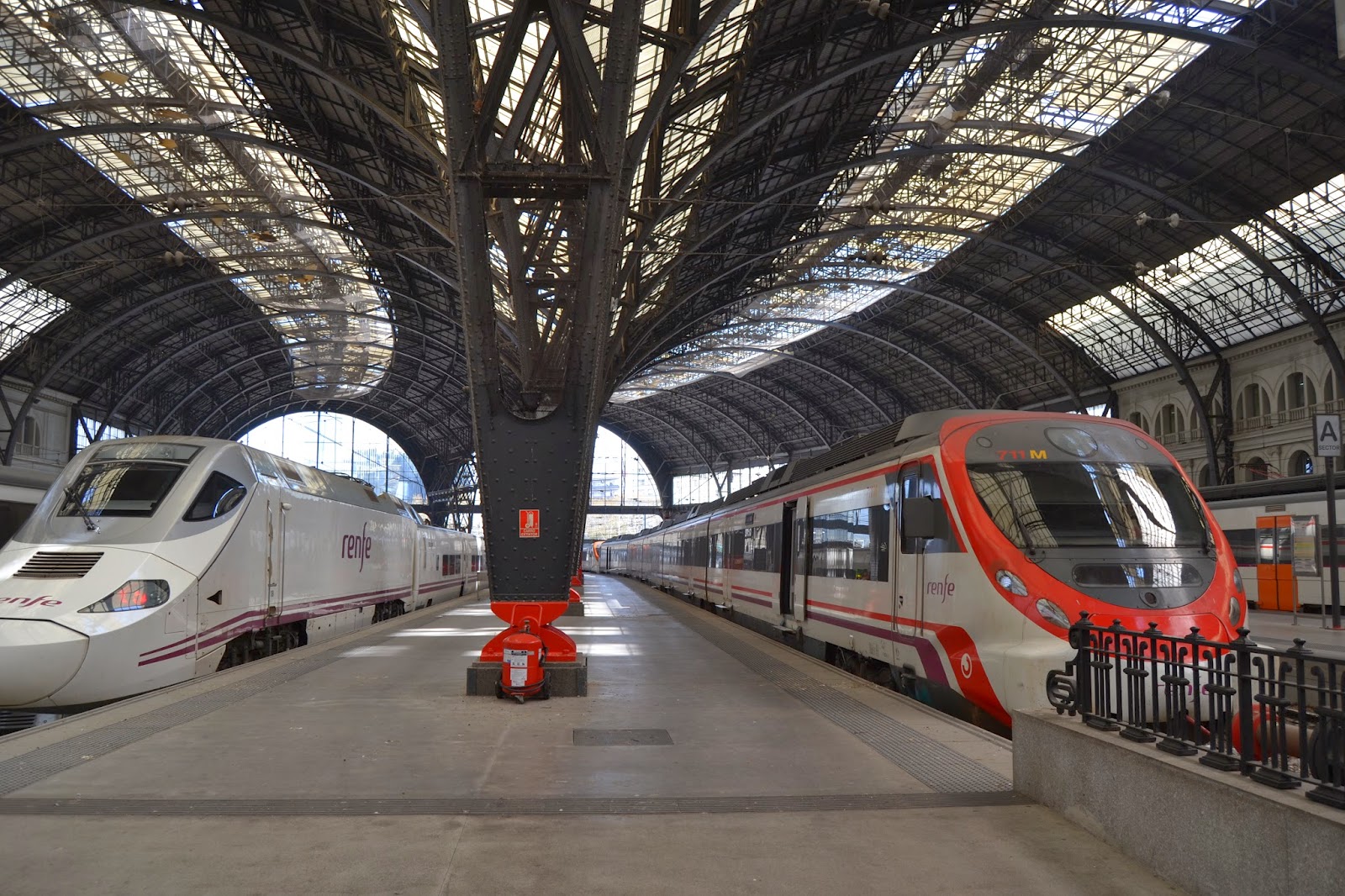 Pasión por la Vida 249 ESTACIÓN DE FRANCIA /ESTACIÒ DE FRANÇA