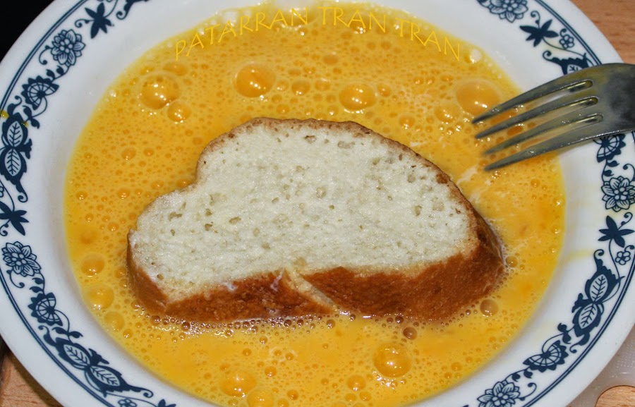 TORRIJAS DE LECHE, MIEL Y CANELA