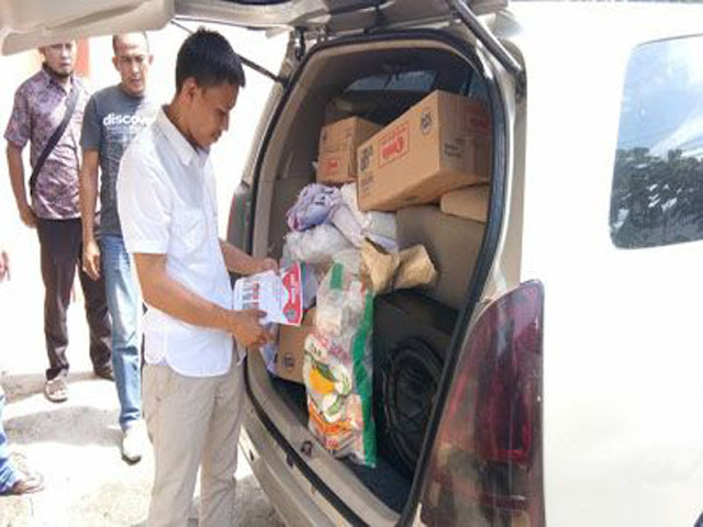 Bagikan APK Arinal-Nunik, Netralitas  NU Lamteng Dipertanyakan,  