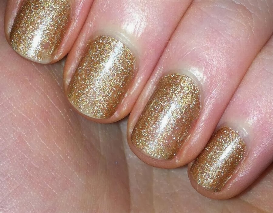 Gold Christmas Nail Design Ideas - wide 4