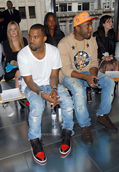 KIXIONARY WORLD: CELEBRITY SNEAKER ROCKERS: Kanye West – Air Jordan 1 ...