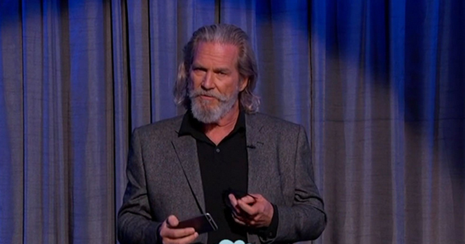 Jeff Bridges, Kristen Bell and Benedict Cumberbatch leem 'Mean Tweets' no Jimmy Kimmel Live! Jeff Bridges, Kristen Bell and Benedict Cumberbatch leem 'Mean Tweets' no Jimmy Kimmel Live!